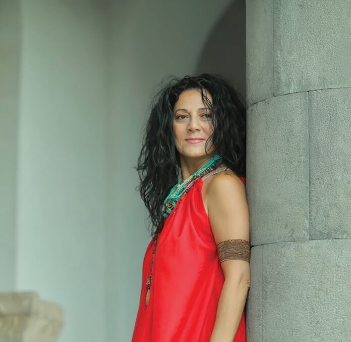 Anahit Koutsouzian Anahit Koutsouzian