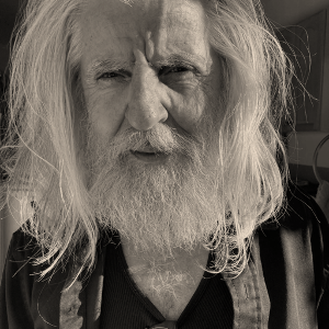 Sev (Henrik Khachatryan) Sev (Henrik Khachatryan)